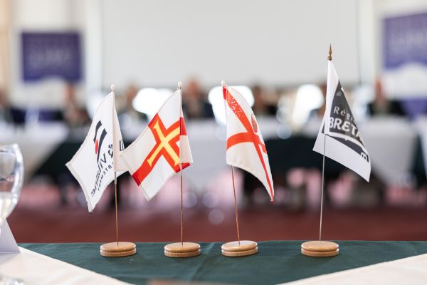 Jersey et Guernesey signent un nouvel accord de coopération avec la Région Bretagne et renouvellent leur partenariat avec le Département d’Ille-et-Vilaine