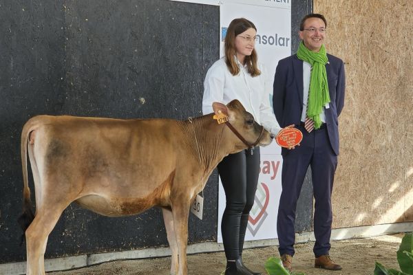 Visite jersiaise à la foire de Lessay
